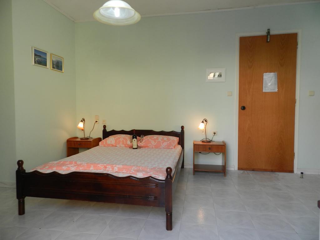 Terra Azzura Apartment ลากานาส ภายนอก รูปภาพ